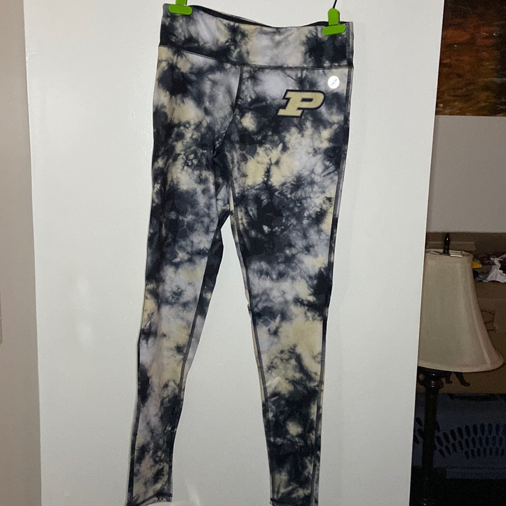 League Active Purdue Boilermakers Black/Gold/White Tie Dye Capri Leggings.